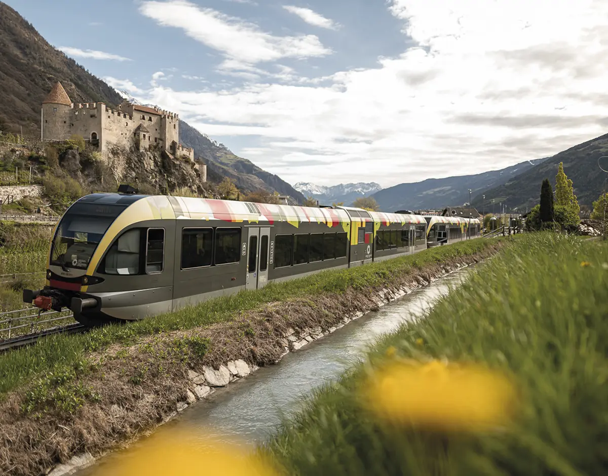 Gratis mit dem Zug durch ganz Südtirol